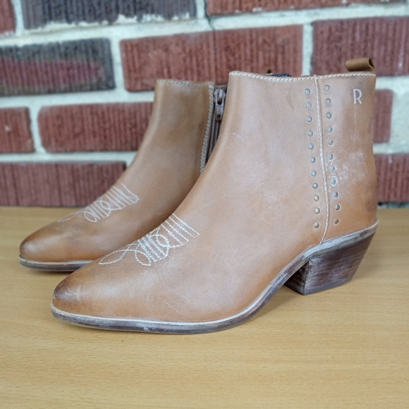 NWT ROAN By Bed Stu 'Aggie' Genuine Leather Western Style in Tan/White - Picture 3 of 10